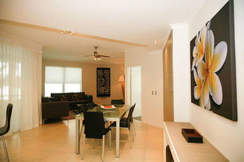 The Emerald Resort Noosa - Accommodation 4U 49