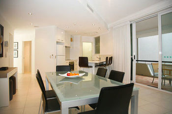 The Emerald Resort Noosa - Accommodation 4U 61