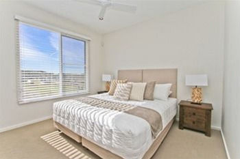 Caves Beachside Hotel - Accommodation 4U 22
