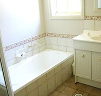 Madigan Wine Country Cottages - Accommodation 4U