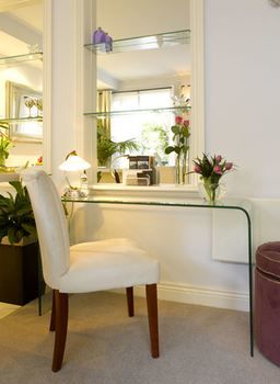 Andre's Mews Luxury Serviced Apartments - Accommodation 4U 44