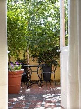 Andre's Mews Luxury Serviced Apartments - Accommodation 4U 53