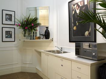 Andre's Mews Luxury Serviced Apartments - Accommodation 4U 59