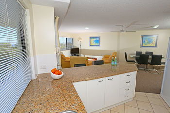 San Marino By The Sea Apartments - Accommodation 4U 35