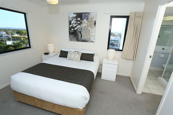 San Marino By The Sea Apartments - Accommodation 4U 49
