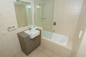 San Marino By The Sea Apartments - Accommodation 4U 78