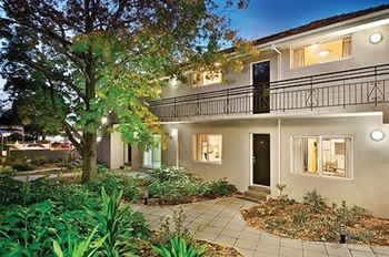 Buckingham International Serviced Apartments - Accommodation 4U 20