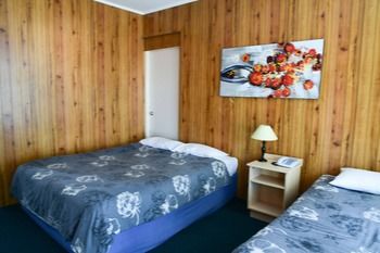 The Prince Mark Motor Inn - Accommodation 4U 10