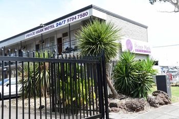 The Prince Mark Motor Inn - Accommodation 4U 11