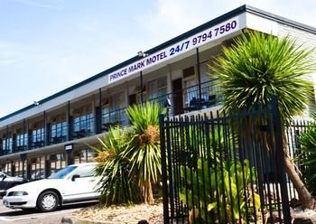 The Prince Mark Motor Inn - Accommodation 4U 13
