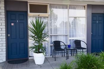 The Prince Mark Motor Inn - Accommodation 4U 17