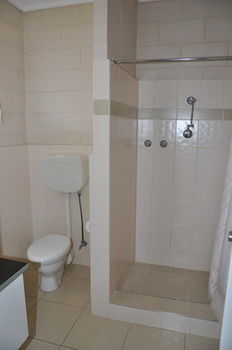 The Prince Mark Motor Inn - Accommodation 4U 18