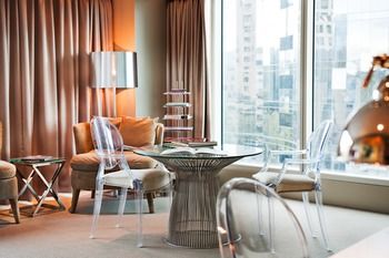 Art Series-The Blackman - Accommodation 4U 10