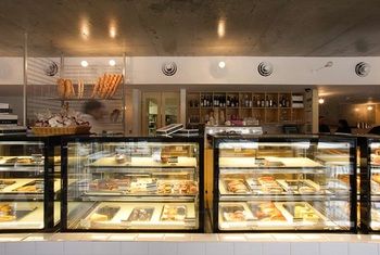 Art Series-The Blackman - Accommodation 4U 26