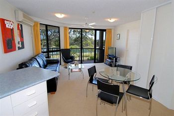 Excellsior - Accommodation 4U 22