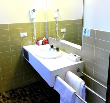 Glen Inn - Accommodation 4U 30