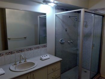 Glen Inn - Accommodation 4U 37