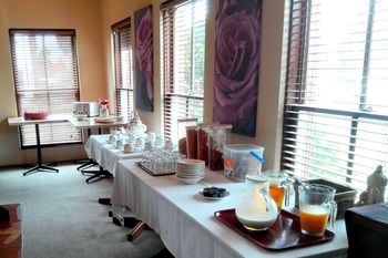 Glen Inn - Accommodation 4U 51