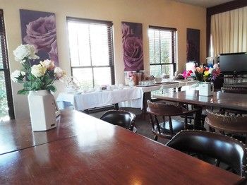 Glen Inn - Accommodation 4U 57