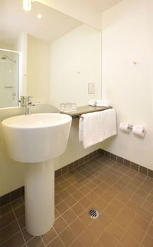 Ibis Melbourne Glen Waverley - Accommodation 4U 4