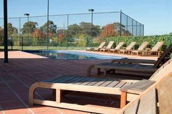 Potters Hotel Brewery Resort - Accommodation 4U 18