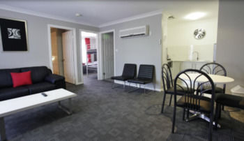 Cattleman's Country Motor Inn & Serviced Apartments - Accommodation 4U 20