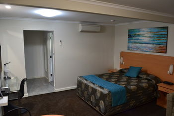 Cattleman's Country Motor Inn & Serviced Apartments - Accommodation 4U 34