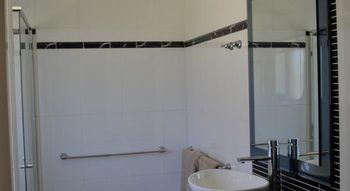 Cattleman's Country Motor Inn & Serviced Apartments - Accommodation 4U 35