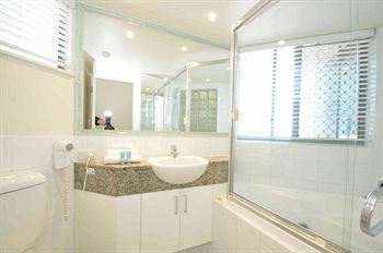Malibu Mooloolaba - Accommodation 4U 1