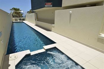 Malibu Mooloolaba - Accommodation 4U 18
