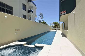 Malibu Mooloolaba - Accommodation 4U 19