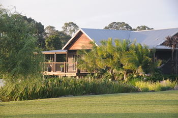 Lilies Luxury Retreats - Accommodation 4U 24