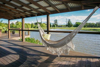 Lilies Luxury Retreats - Accommodation 4U 40