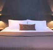 Lilies Luxury Retreats - Accommodation 4U