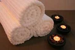 Lilies Luxury Retreats - Accommodation 4U 17