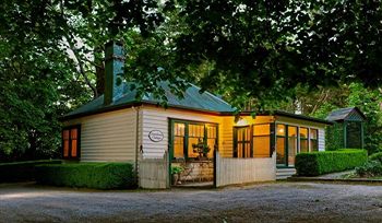 Moulton Park Estate - Accommodation 4U 23
