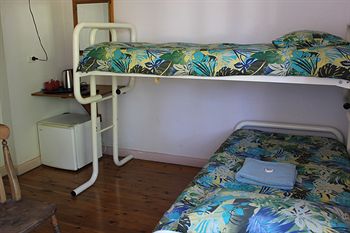 Burwood Bed And Breakfast - Accommodation 4U 8