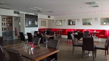 Noah's Mid City Motor Inn - Accommodation 4U 17