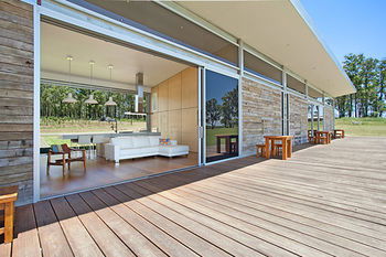 The Longhouse - Accommodation 4U 0
