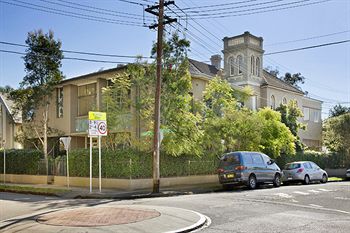 Cambridge Lodge - Hostel/Backpacker - Accommodation 4U 6