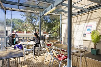 Cambridge Lodge - Hostel/Backpacker - Accommodation 4U 8