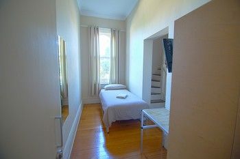 Cambridge Lodge - Hostel/Backpacker - Accommodation 4U 14