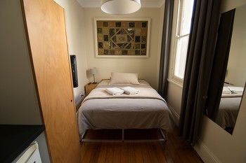Cambridge Lodge - Hostel/Backpacker - Accommodation 4U 16