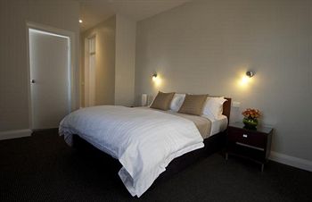 The Huskisson - Accommodation 4U 2
