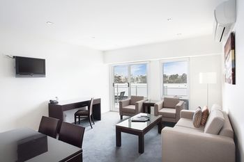 Apartments Ink - Accommodation 4U 20