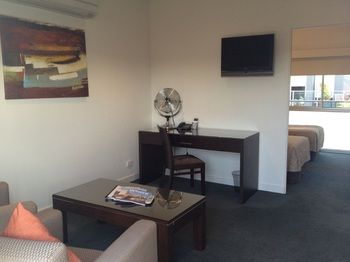 Apartments Ink - Accommodation 4U 24