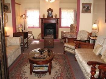 Chalet Blue Mountains - Accommodation 4U 1