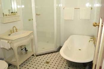 Chalet Blue Mountains - Accommodation 4U 7