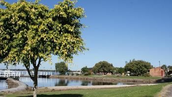 Riverside Motel - Accommodation 4U 22