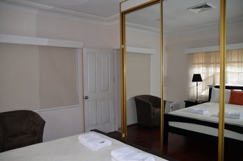 North Ryde Guest House - Accommodation 4U 21